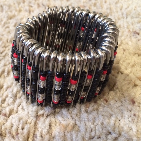 Handmade Beaded African Bracelet! - Picture 2 of 3