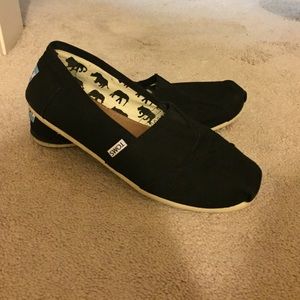 Black Toms barely worn