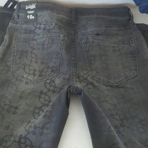 EXPRESS REVERSIBLE BLACK JEAN LEGGINGS SIZE 10