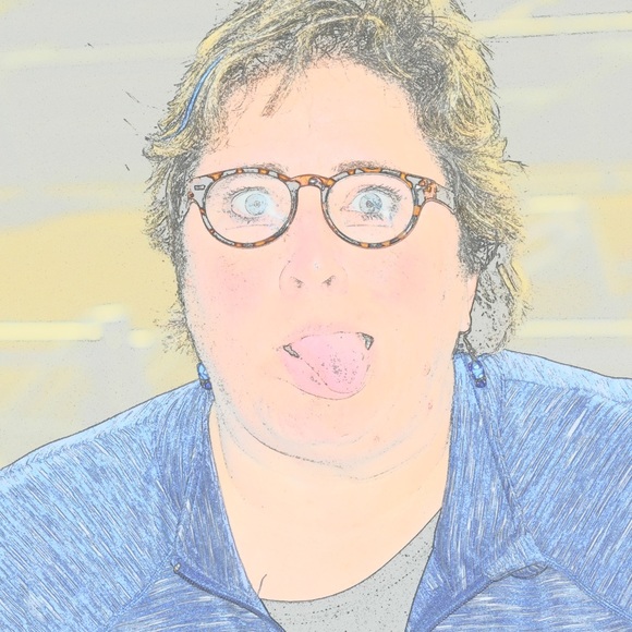 Meet your Posher, Joni