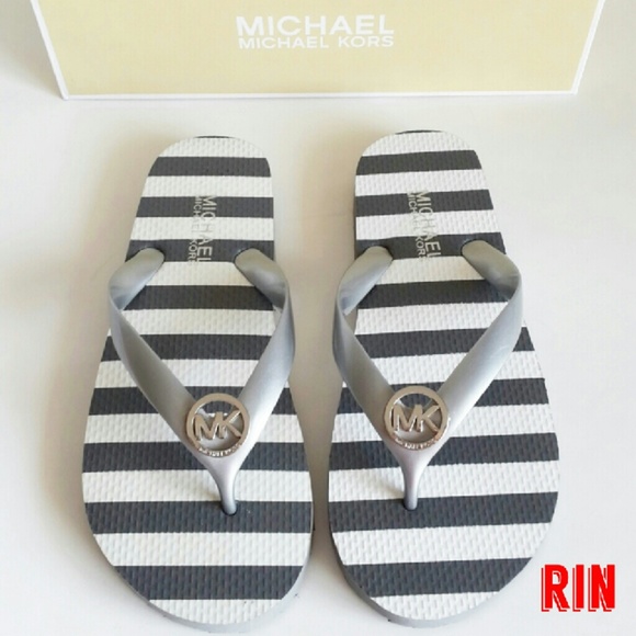 SOLD NEW MICHAEL KORS FLIP FLOP STRIPE SILVER