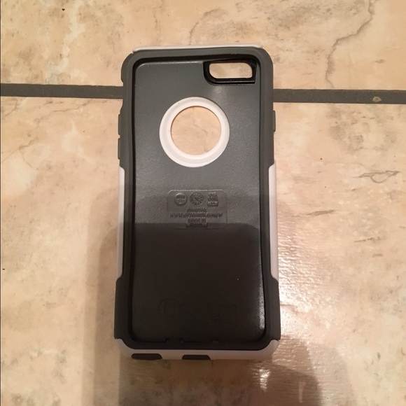 White and gray otterbox for iPhone 6/6s