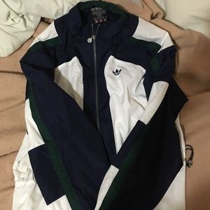 ⭐️Adidas windbreaker⭐️