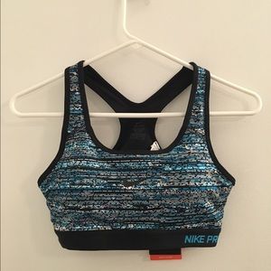 Nike Pro Sports Bra