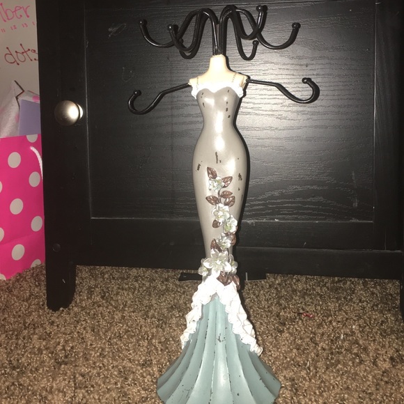 Necklaces holder!