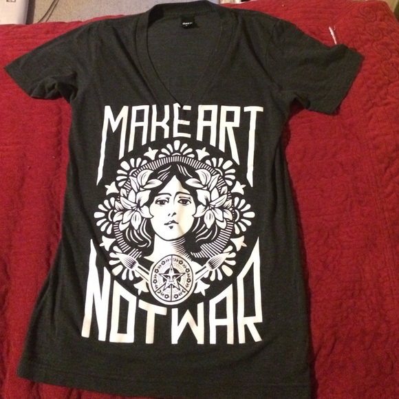 Glow in the dark Obey shirt