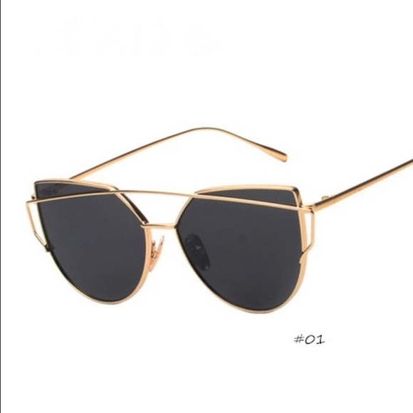 🌿1 LEFT🌿Trendy Mirrored Bar Sunnies - Picture 2 of 4