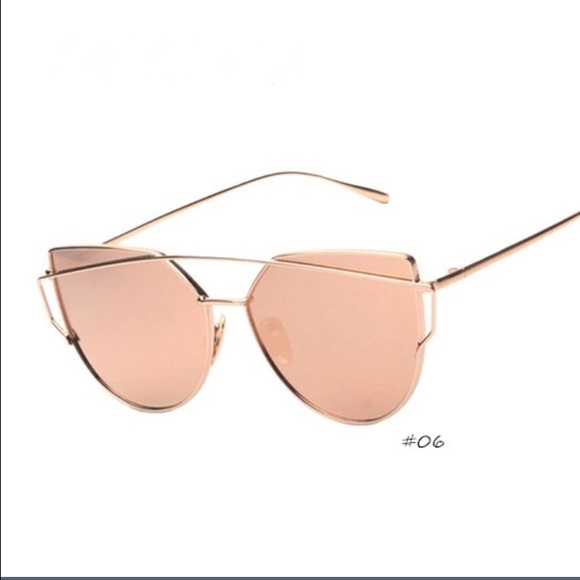 🌿1 LEFT🌿Trendy Mirrored Bar Sunnies - Picture 3 of 4