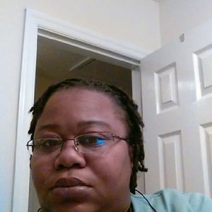 Meet your Posher, Latasha
