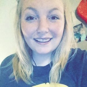 Meet your Posher, Tori