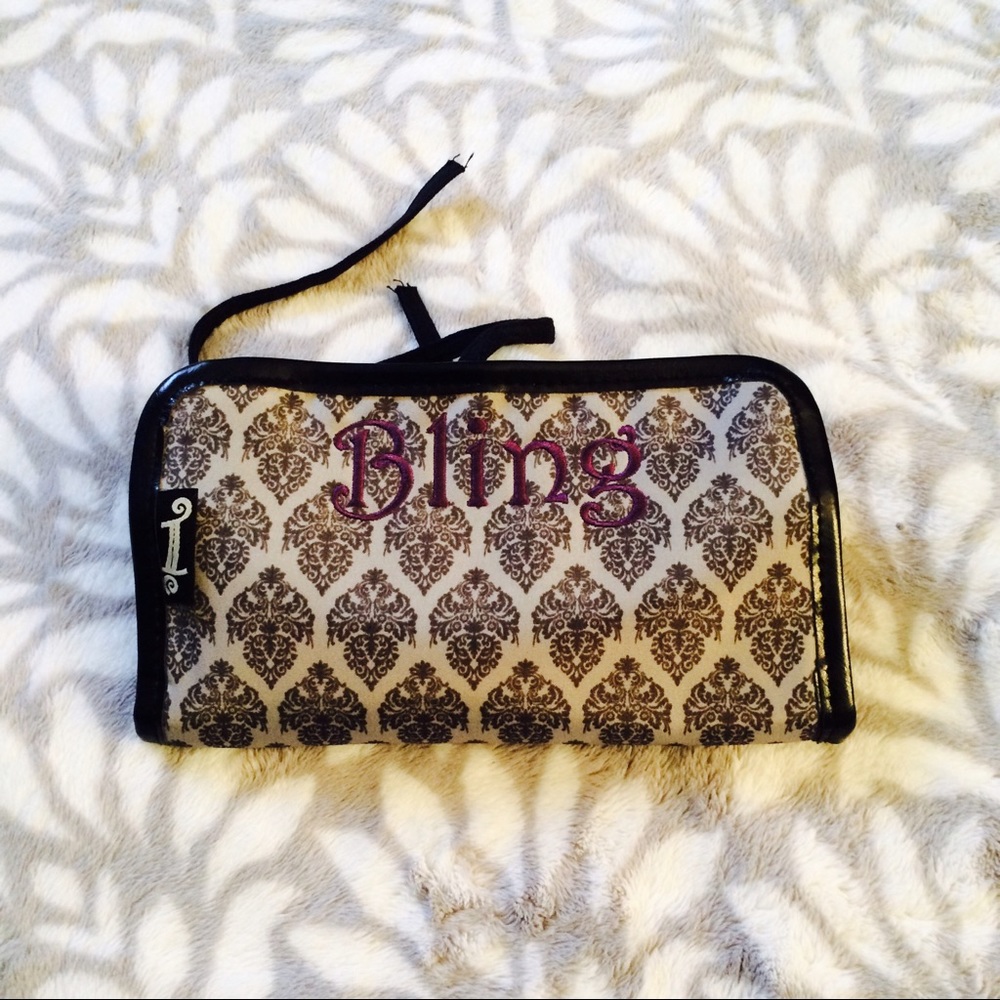 NWOT Travel Jewelry or Make Up Bag 🖤💜