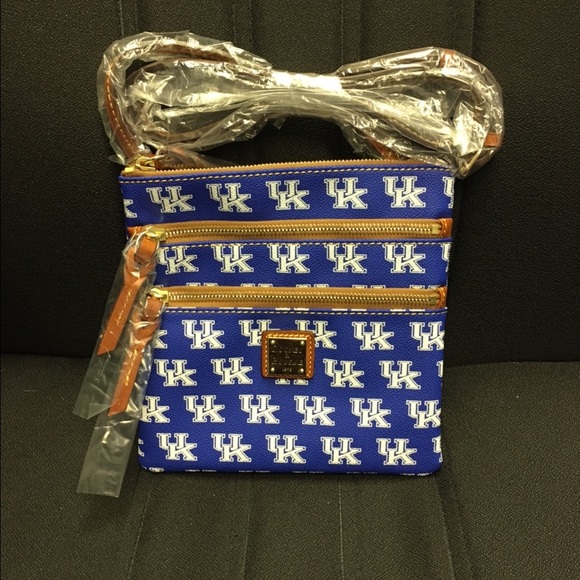 Dooney & Bourke Purse