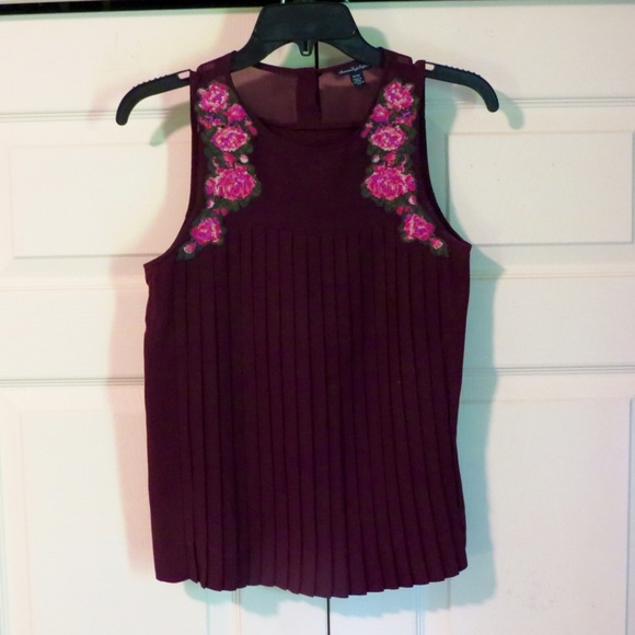 American Eagle Maroon Blouse
