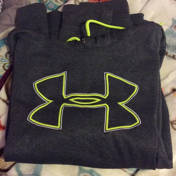Under armor sweater