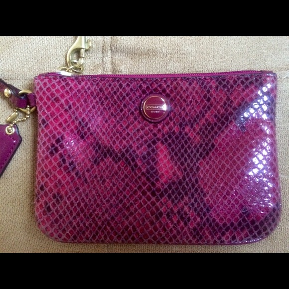 SOLD on Ⓜ️ Coach Wristlet🎀 - Picture 2 of 4