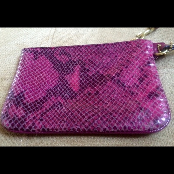 SOLD on Ⓜ️ Coach Wristlet🎀 - Picture 3 of 4