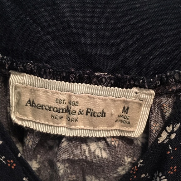 SOLD!!! A&F floral baby doll dress - Picture 2 of 4