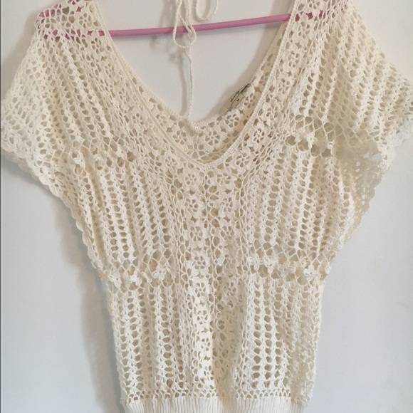 NWT Forever 21 cream crochet top