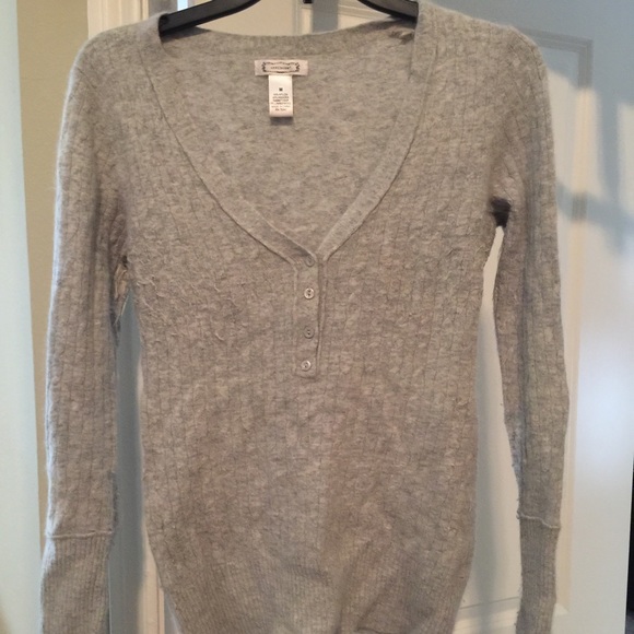 Grey sweater