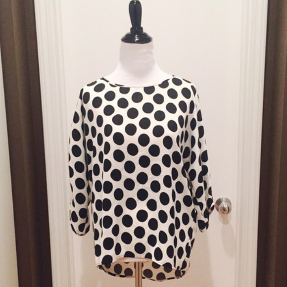 Zara ⚫️⚪️ blouse