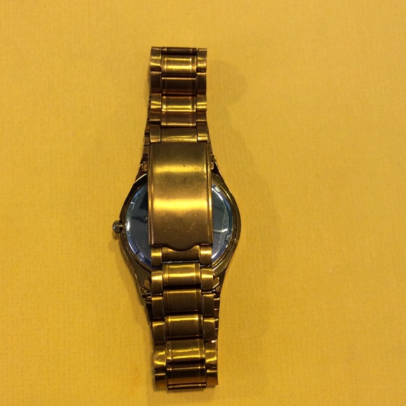 Used Watch - Picture 4 of 4