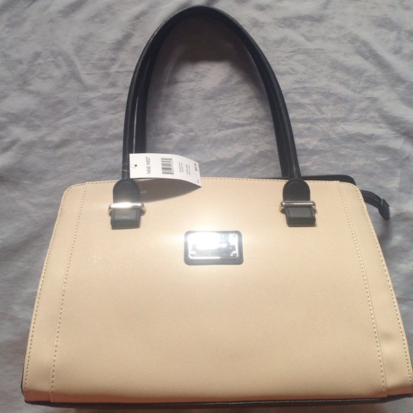 Nine West purse: Never used before