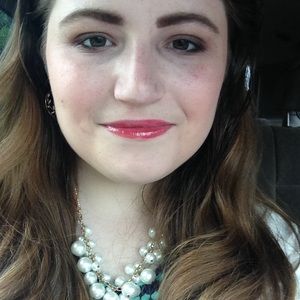 Meet your Posher, Sophia