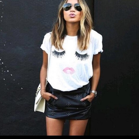 Lips & Mascara Lashes Graphic T-Shirt - Picture 2 of 4