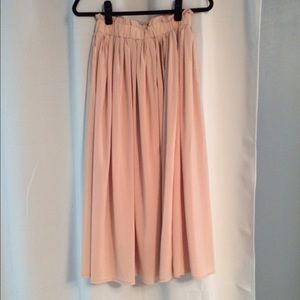 High-waisted long pink skirt - like new!