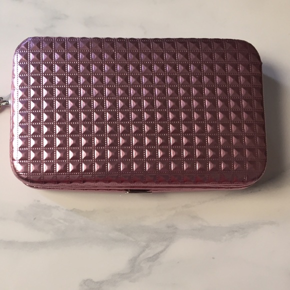 Handbags - NWOT Metallic Studded Credit Card Wristlet Wallet