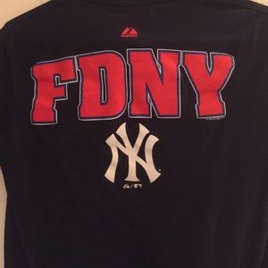 New York Navy blue fire department t shirt small