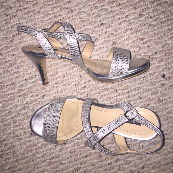 Alex Marie Silver 2-inch heels