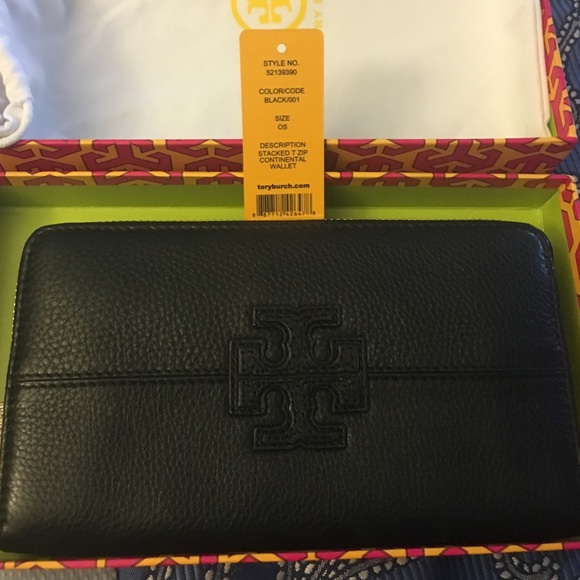 Tory burch wallet