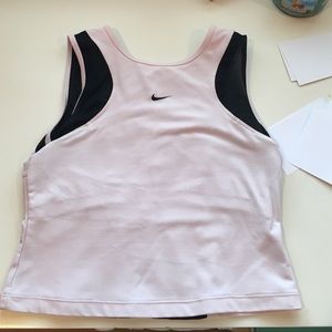 LIKE NEW NIKE RUNNING SHIRT