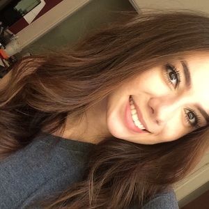 Meet your Posher, Kaeli