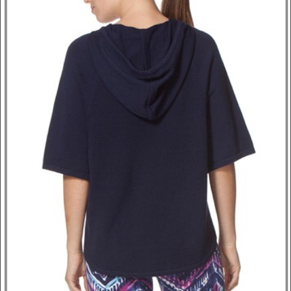 Waffle knit coverup hoodie - Picture 2 of 4