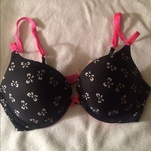 Victoria's Secret Push Up Bra