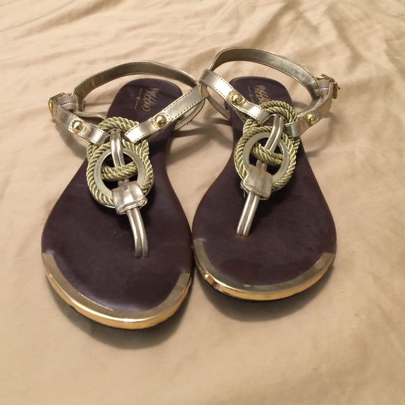 Mossimo Gold Nautical Sandals. Size 7