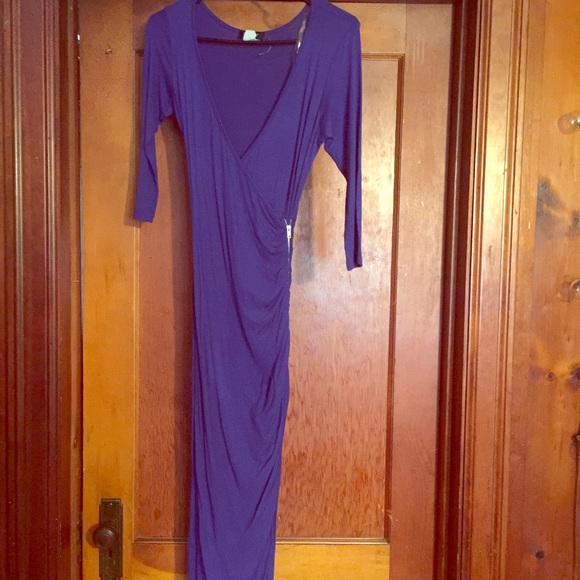 Dress - Picture 1 of 1