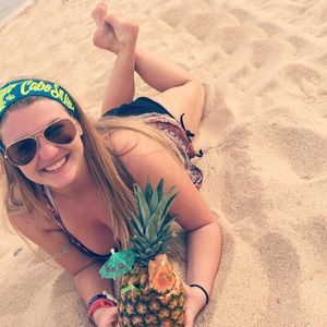 Meet your Posher, Leah