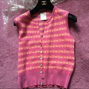Chanel sleeveless shirt