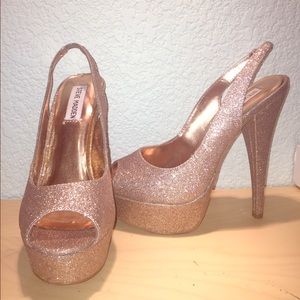 Steve Madden size 7 6inch heels