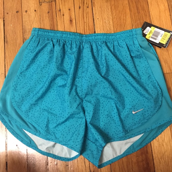 Running shorts
