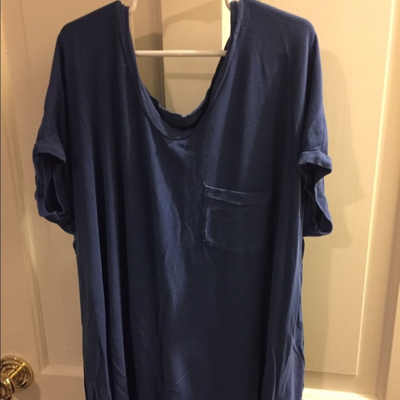 Navy Blue tshirt with pocket