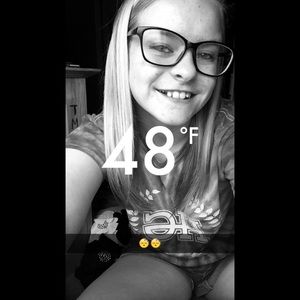 Meet your Posher, Phoenix