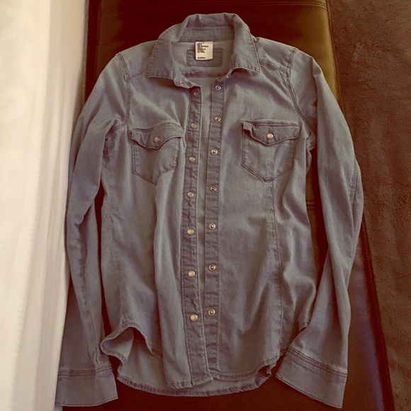 Classic chambray shirt