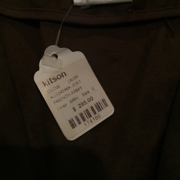 Vest - Picture 2 of 2