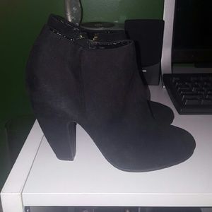 Black booties 💕final price💕