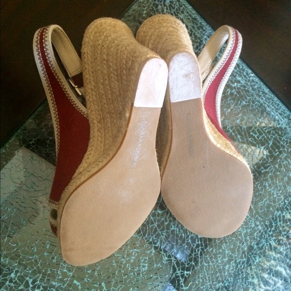 Banana republic! - Picture 3 of 3