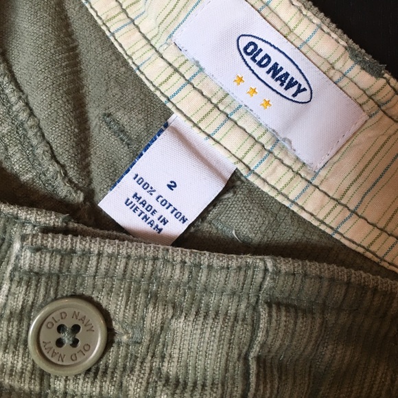 Corduroy Shorts - Picture 3 of 3